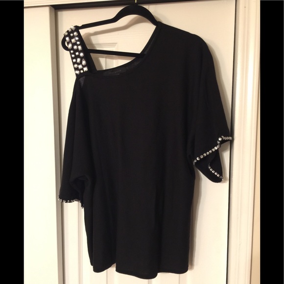 Ashley Stewart Sweaters - NWOT Ashley Stewart Embellished Sweater Size 22/24